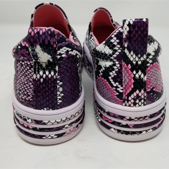Liliana Platform Shoes Purple Pink White Slip on.  THEY FIT LIKE A 9, NOT A 10. - Picture 4 of 8